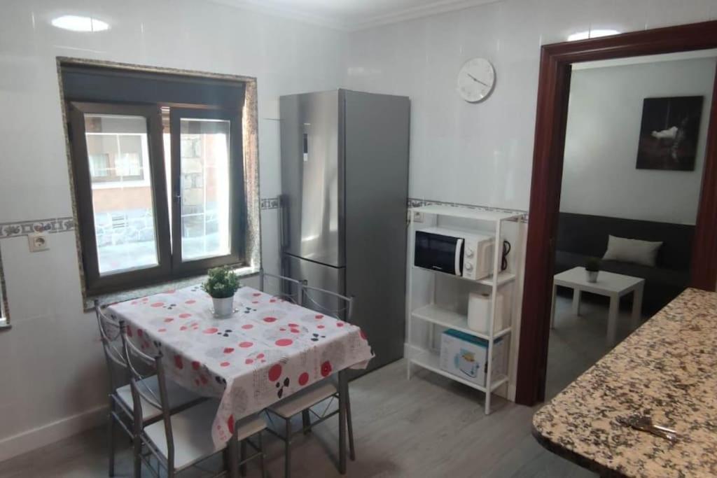 Apartamento A 19Min De Gijon Y 15 De Oviedo ラングレオ エクステリア 写真
